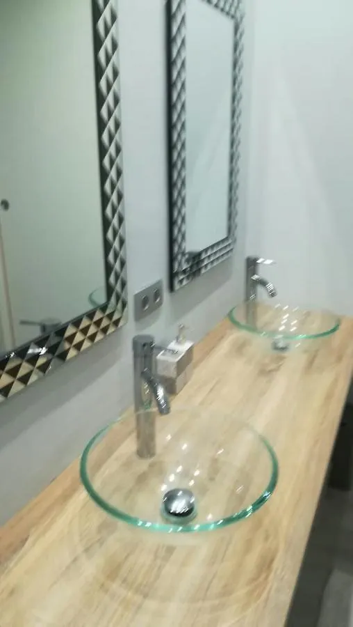 Appartement Terrasse Dans Palace Centre Ville Ментона Апартаменты