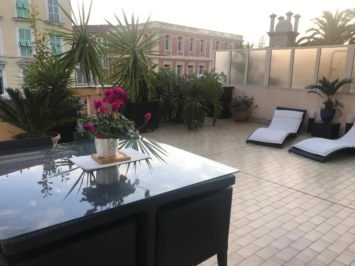Appartement Terrasse Dans Palace Centre Ville Ментона 0*,