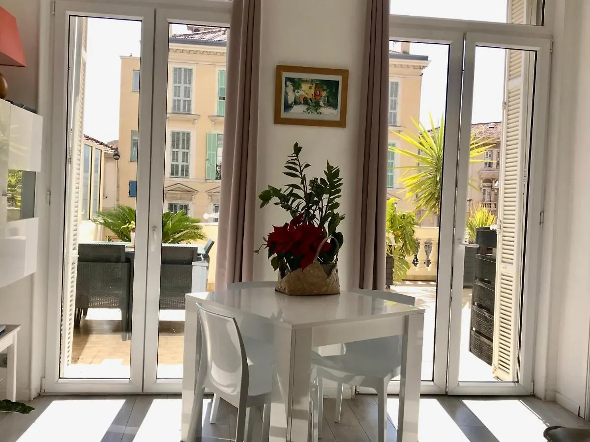 Appartement Terrasse Dans Palace Centre Ville Ментона 0*,  Франция